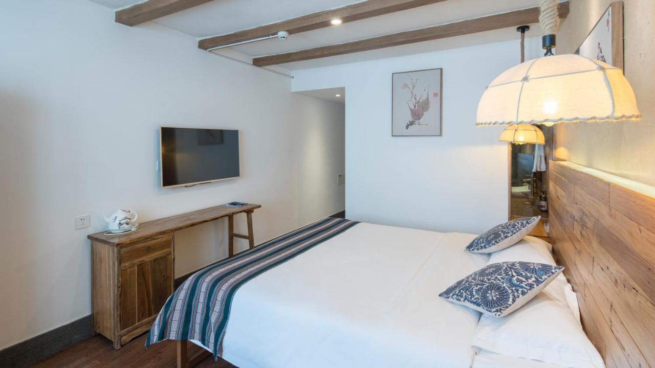 Floral Hotel - Yuexiang Inn Wuzhen Jiaxing Extérieur photo